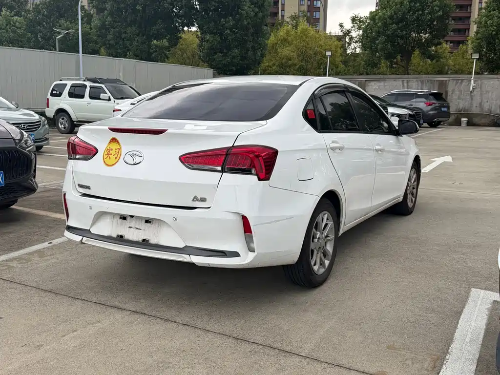 Soueast A5 Yiwu — миниатюра 12