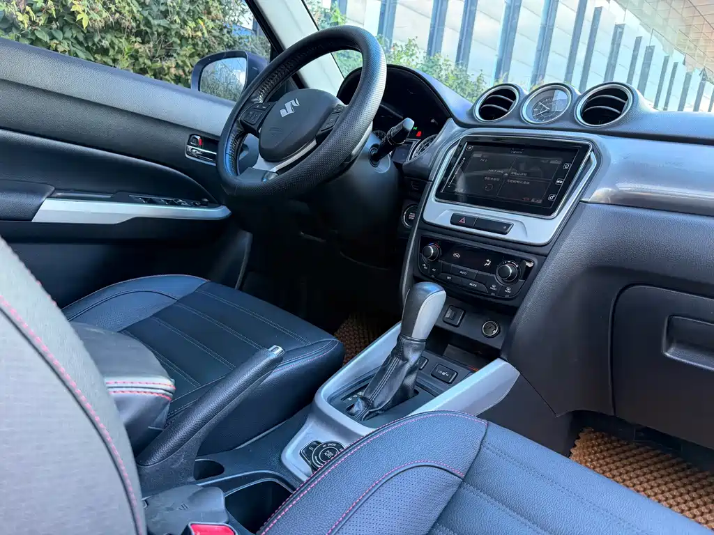Suzuki Vitara — миниатюра 12