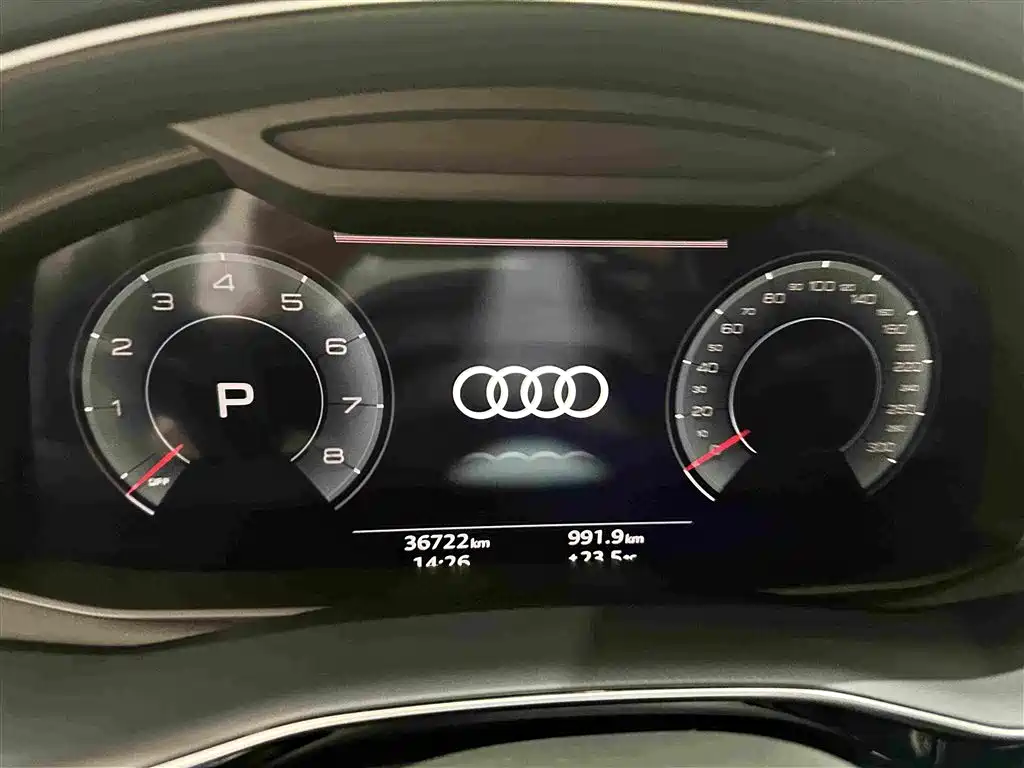 Audi Q7 — миниатюра 8
