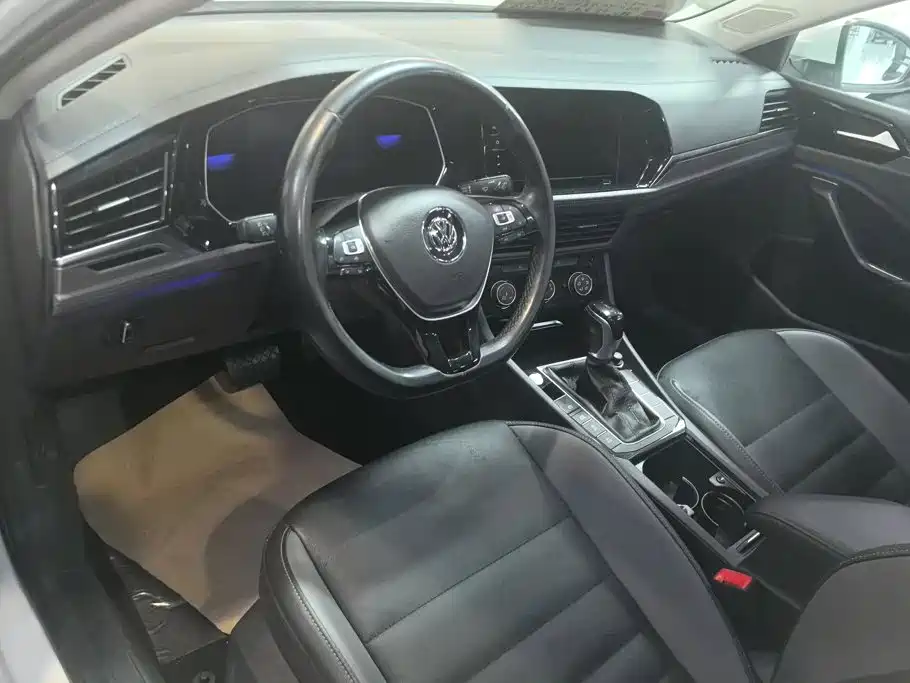 Volkswagen Sagitar — миниатюра 12