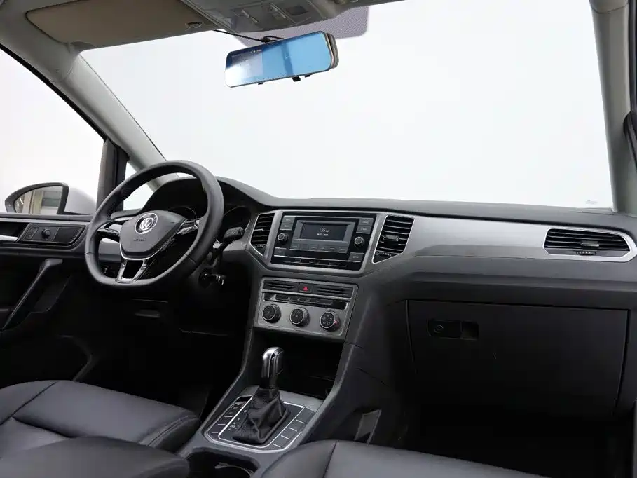 Volkswagen Golf Sportsvan — миниатюра 8