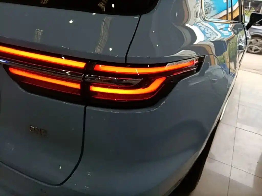 Li Auto Li ONE — миниатюра 8