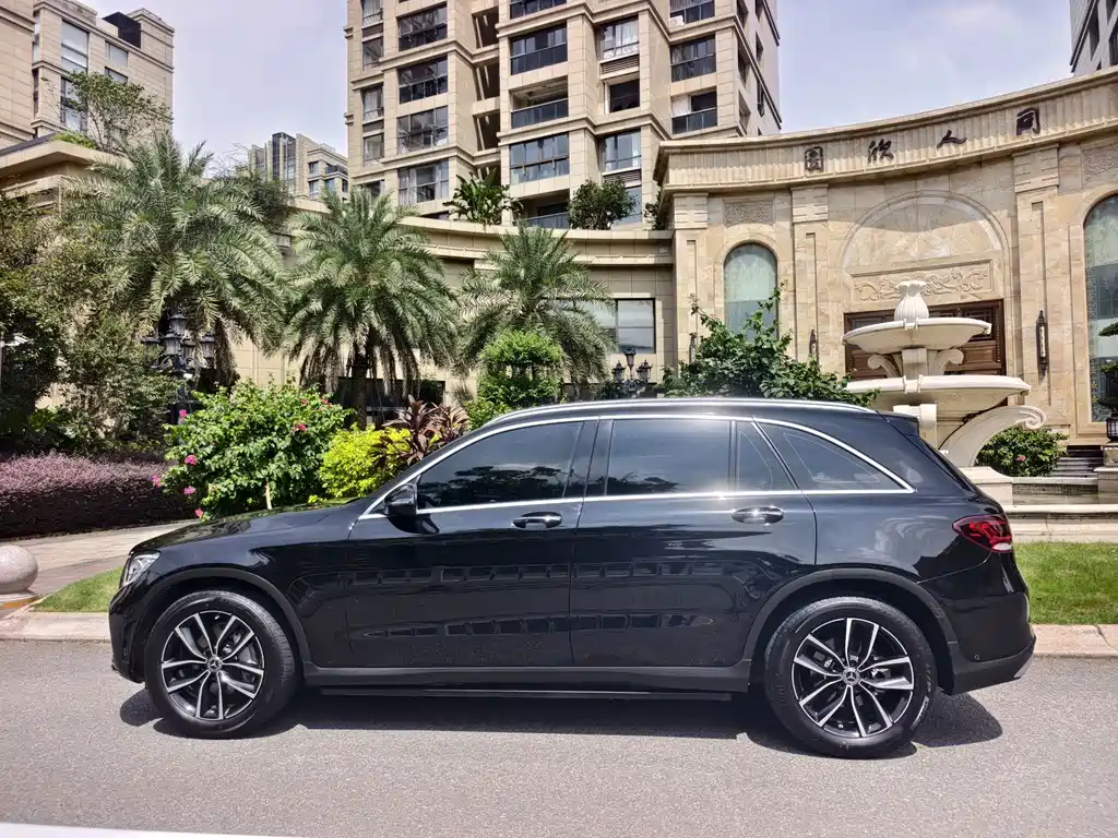Mercedes-Benz GLC — миниатюра 4