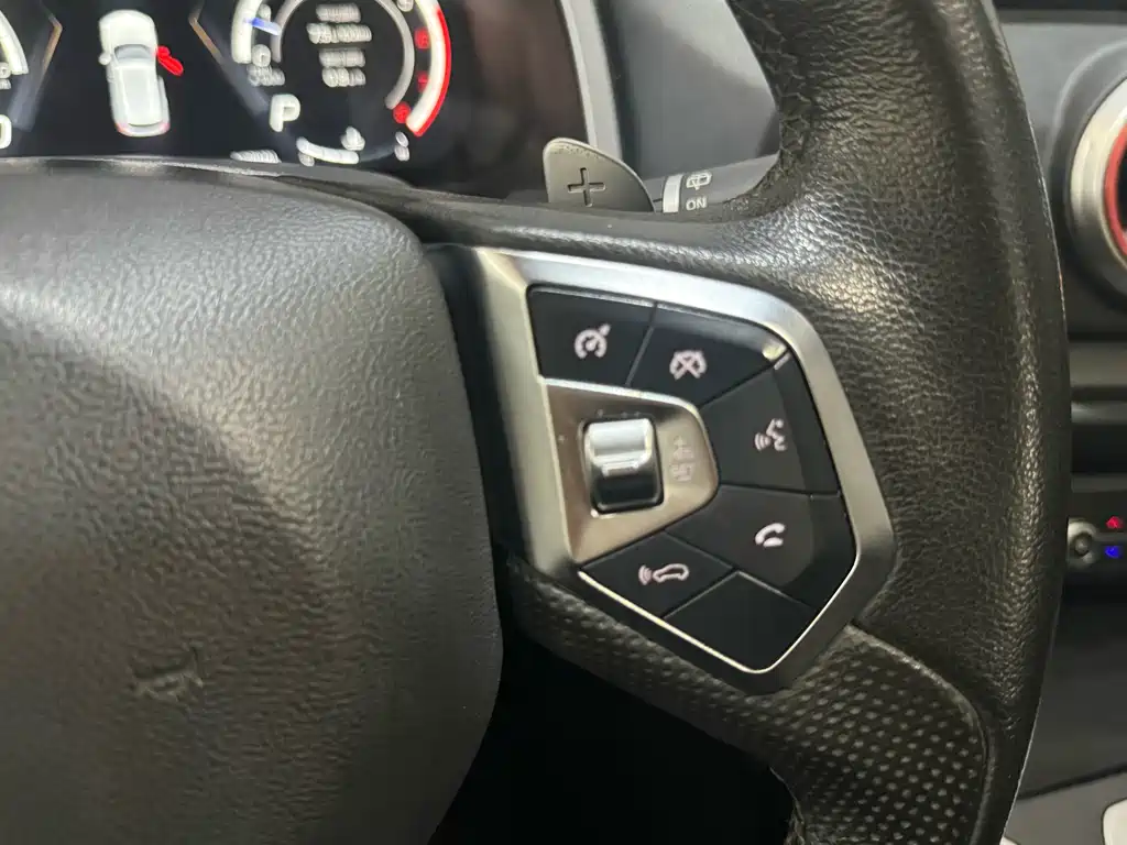 WEI PAI WEI BRAND VV5