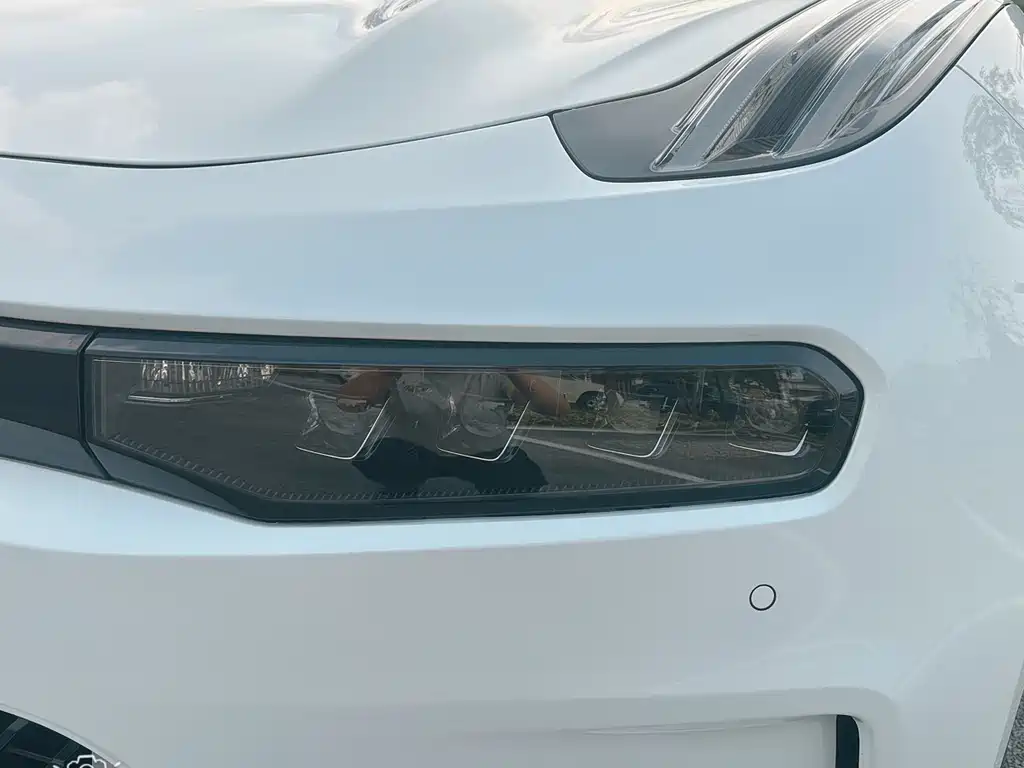 ZEEKR EXTREME KRYPTON 001