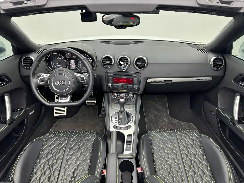 Audi TT — миниатюра 10