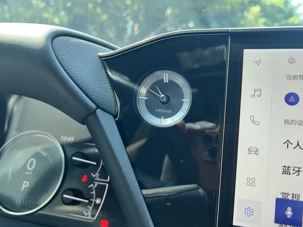 Lexus ES — миниатюра 12
