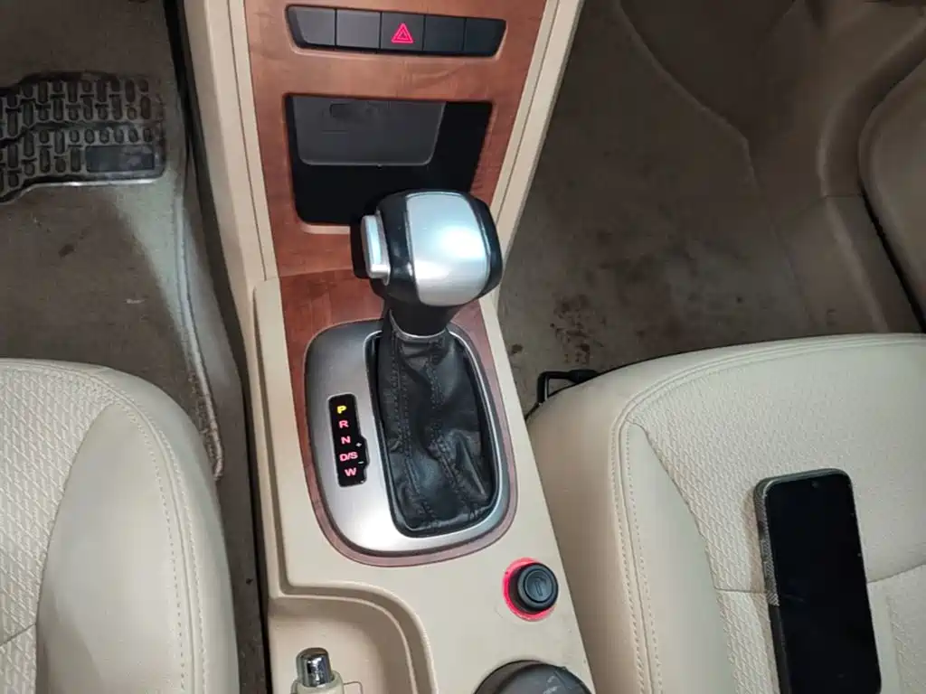 Roewe 350 — миниатюра 14