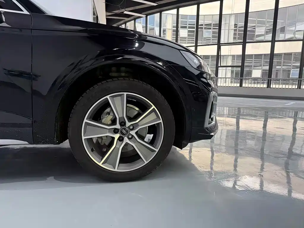 Audi Q5L — миниатюра 10