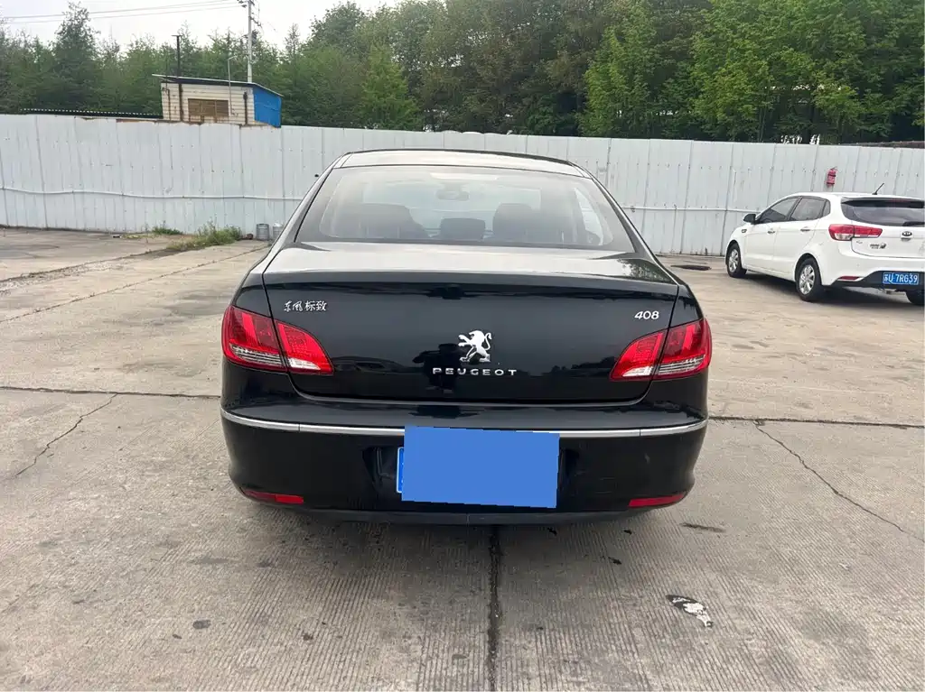 Peugeot 408 2.0L Auto Comfort Edition, фото 9