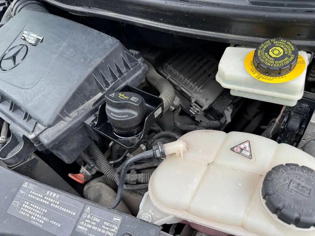 Mercedes-Benz Vito — миниатюра 22