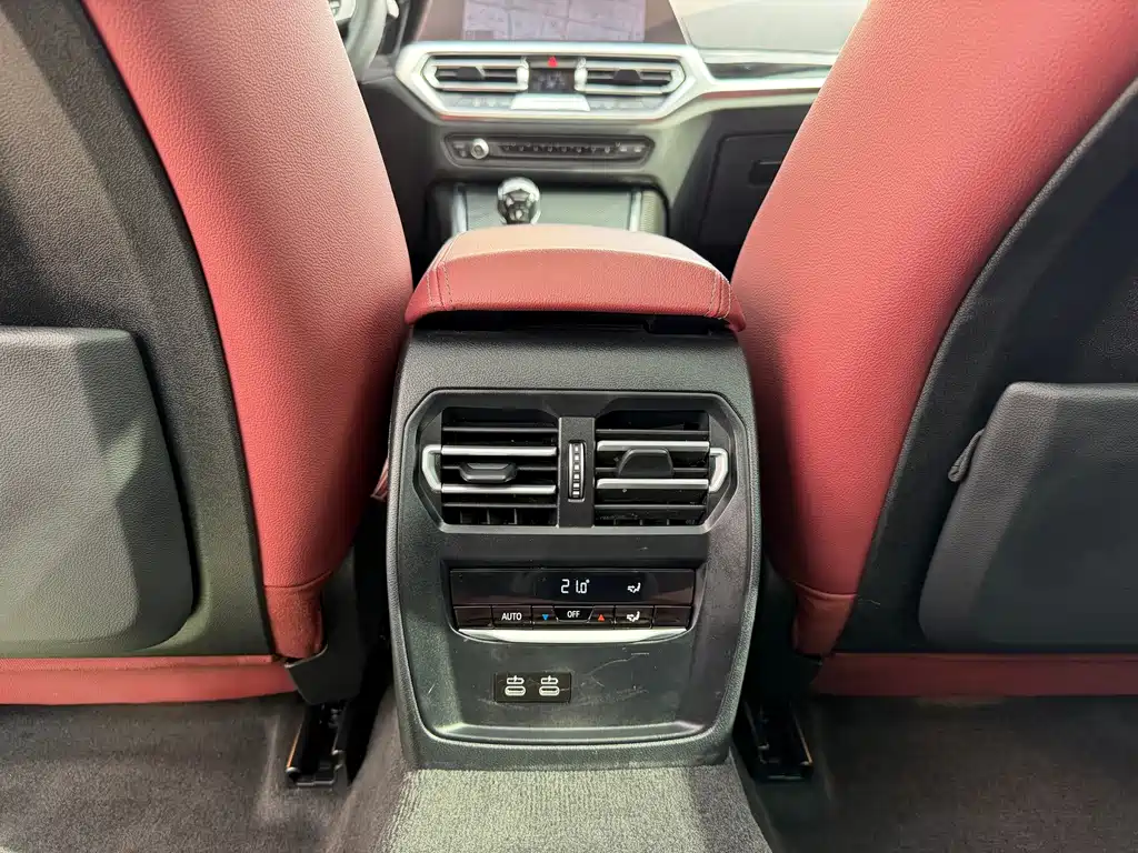 BMW 3 Series — миниатюра 14