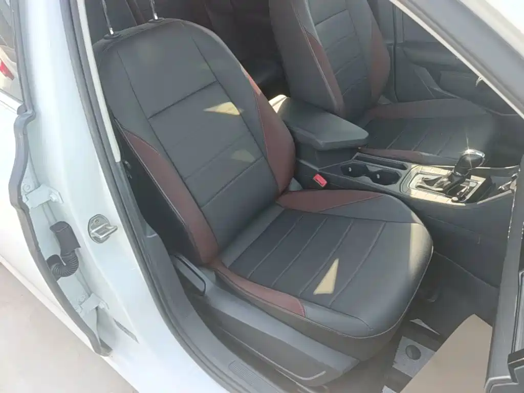 Volkswagen Bora — миниатюра 25