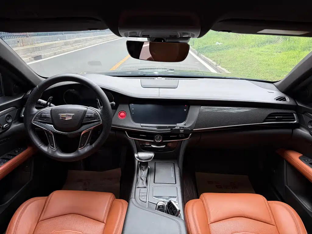 Cadillac CT6 2016 28T Lead