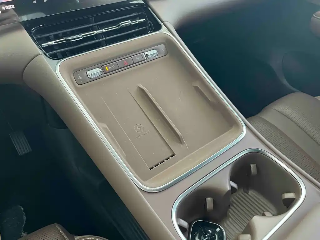 Wuling Xingguang S — миниатюра 17