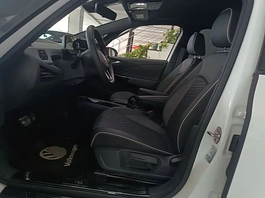 Volkswagen ID.3 — миниатюра 15