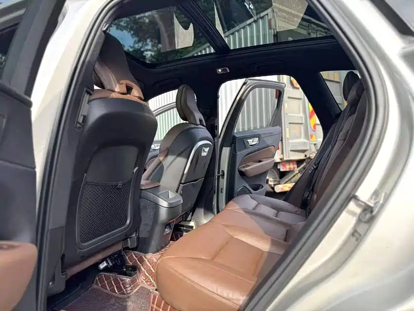 Volvo XC60 — миниатюра 7