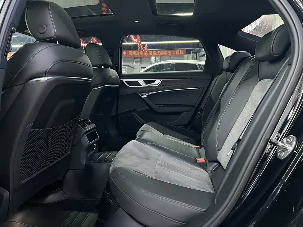 Audi A6L — миниатюра 6