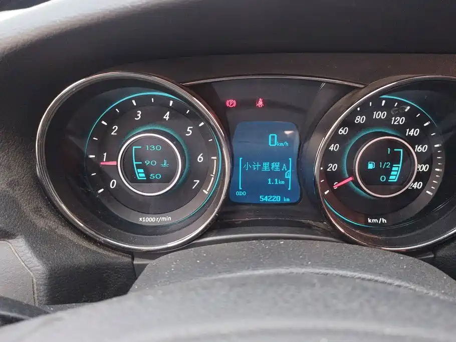 BAIC Senova D50 — миниатюра 14