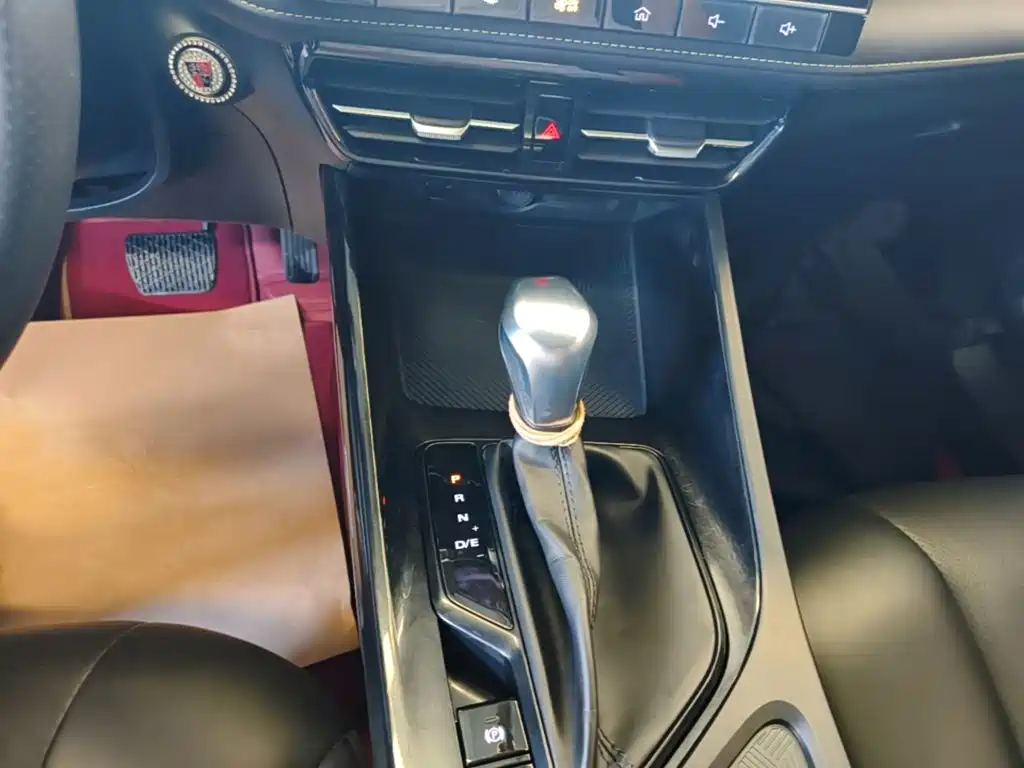 Roewe i5 — миниатюра 14