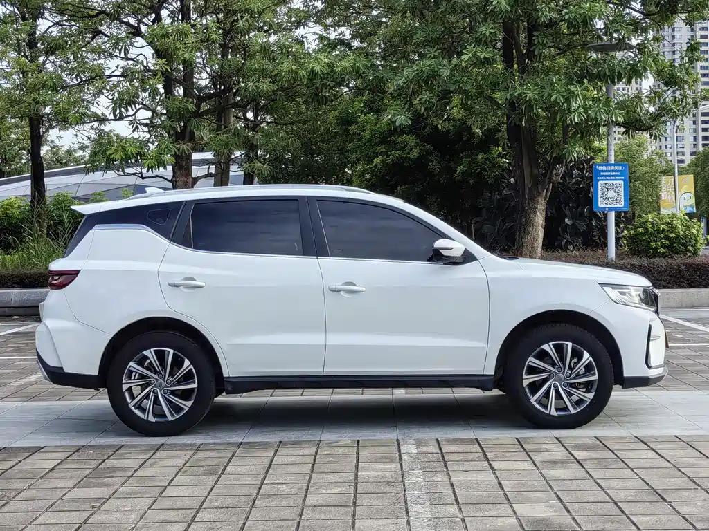 Geely Vision X6 — миниатюра 4