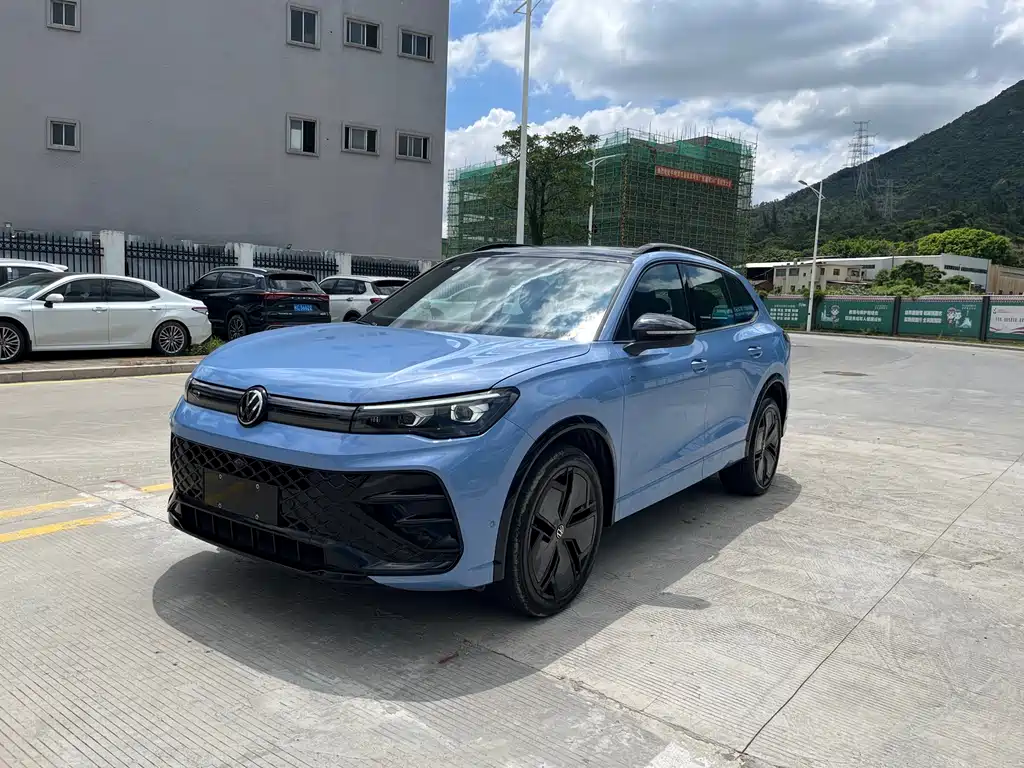 Volkswagen Tiguan L 2024
