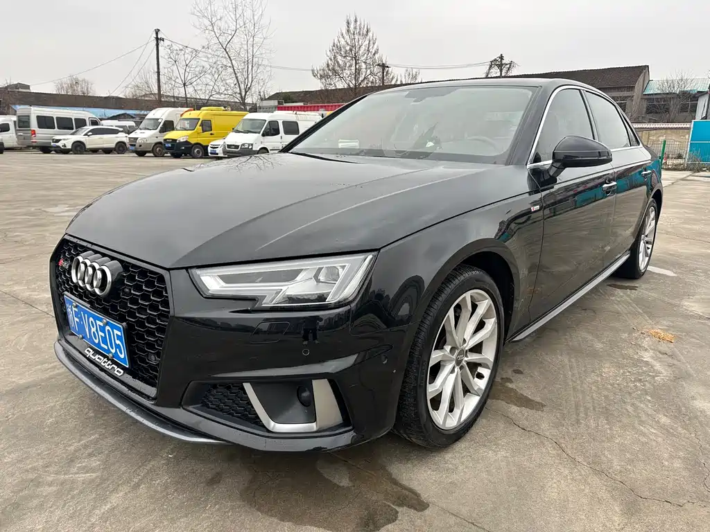 AUDI A4L