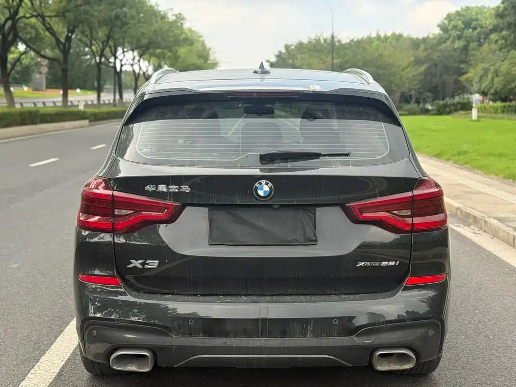 BMW X3 — миниатюра 8