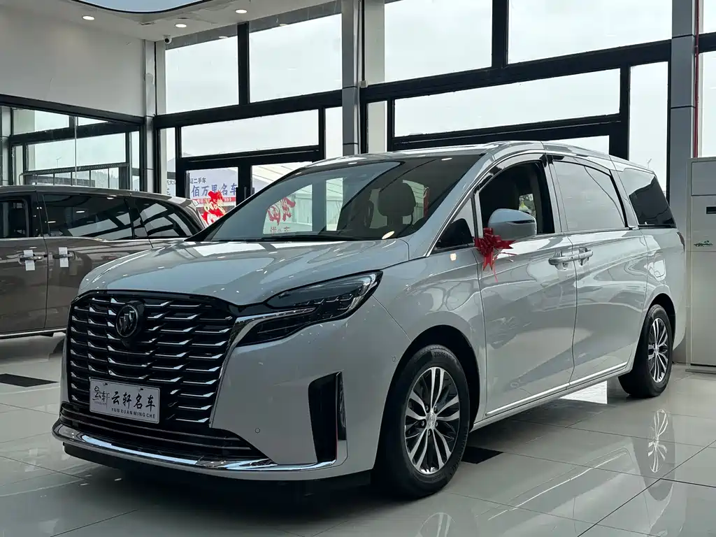Buick GL8 2023