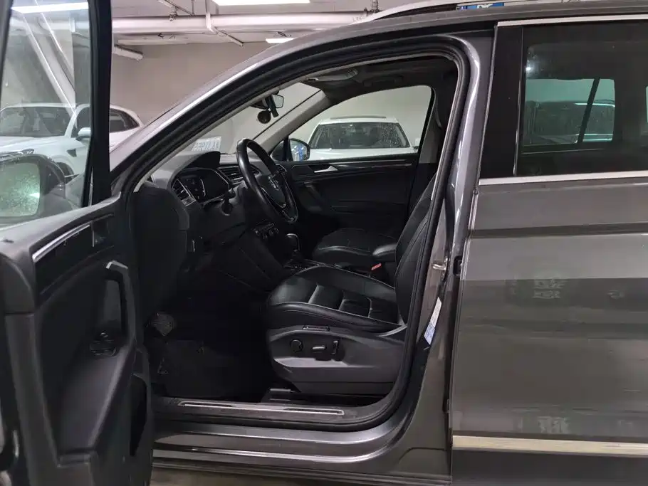 Volkswagen Tiguan — миниатюра 9