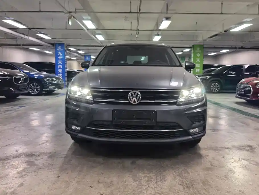 Volkswagen Tiguan — миниатюра 2