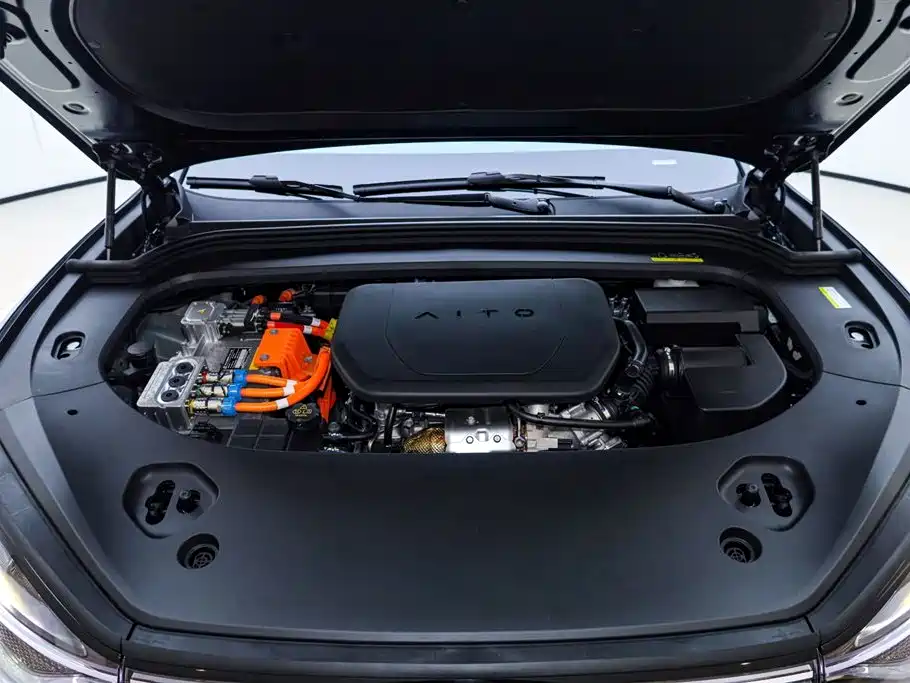 AITO ASK THE WORLD M9