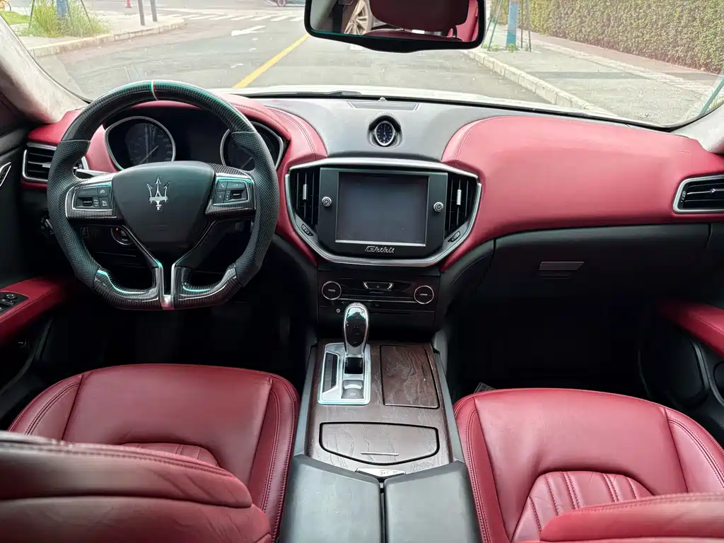 Maserati Ghibli — миниатюра 10