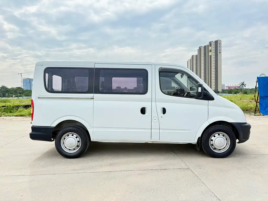 SAIC MAXUS XINTU V80