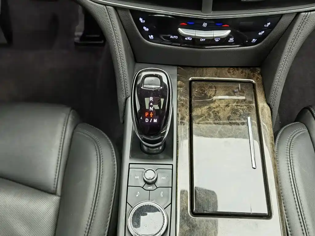 Cadillac CT6 — миниатюра 13