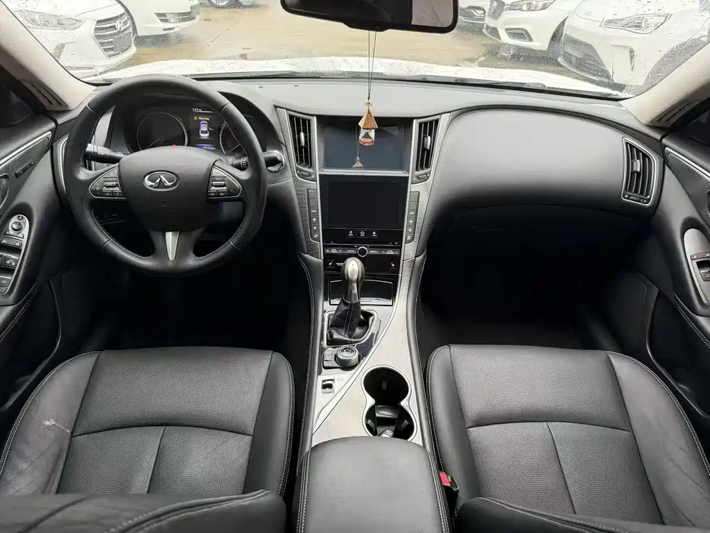 Infiniti Q50 — миниатюра 5