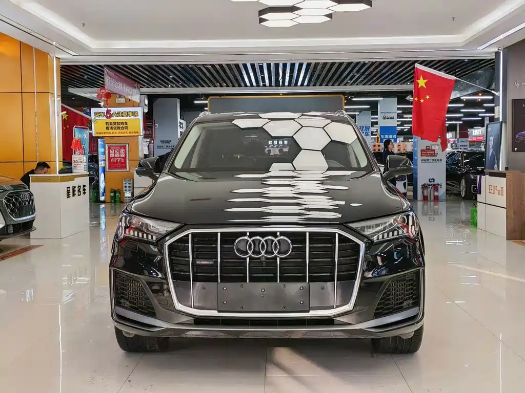Audi Q7 — миниатюра 2