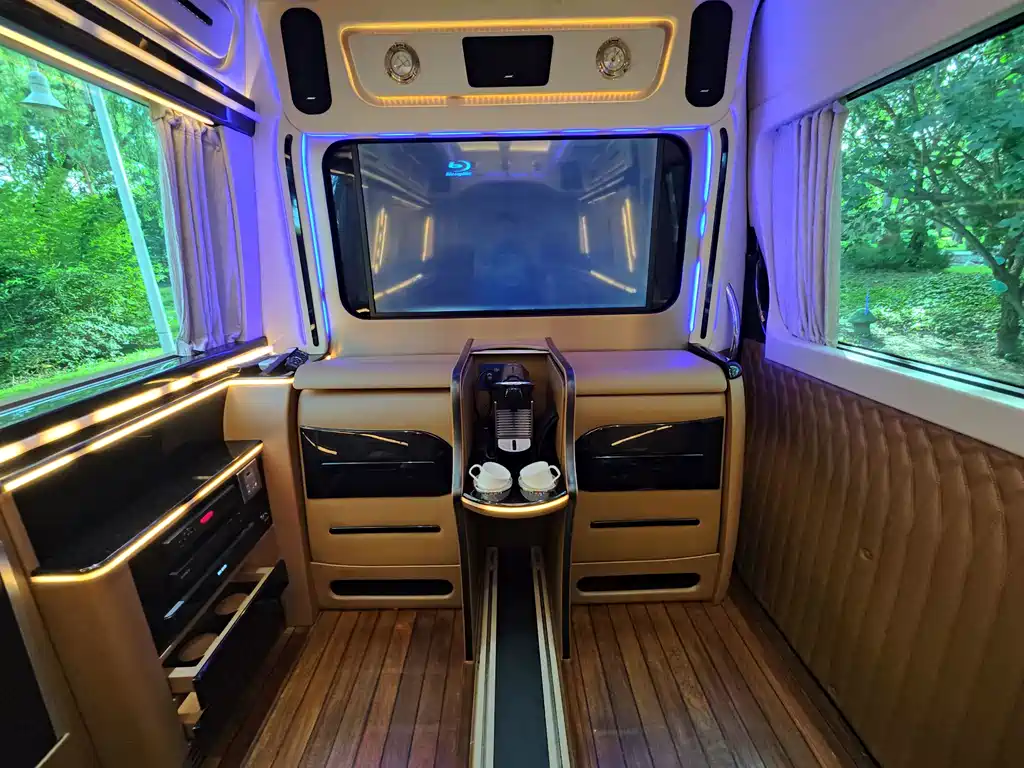 Mercedes-Benz Sprinter — миниатюра 16