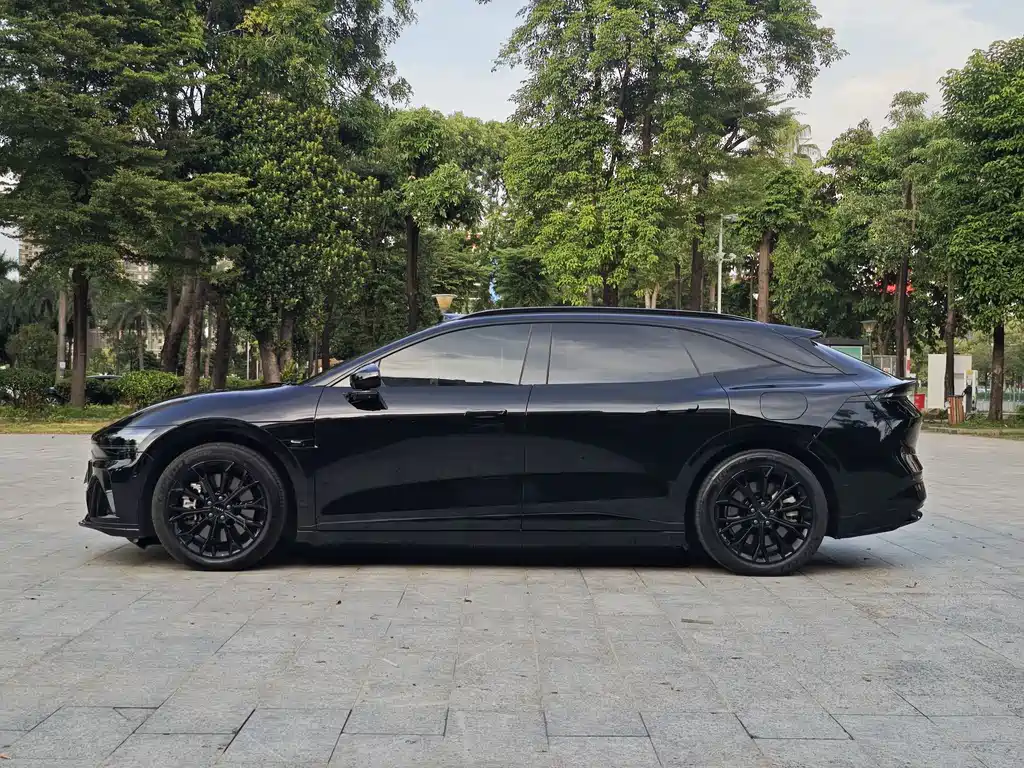 Zeekr 007GT — миниатюра 4