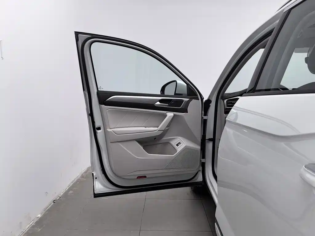 Volkswagen Tayron — миниатюра 8