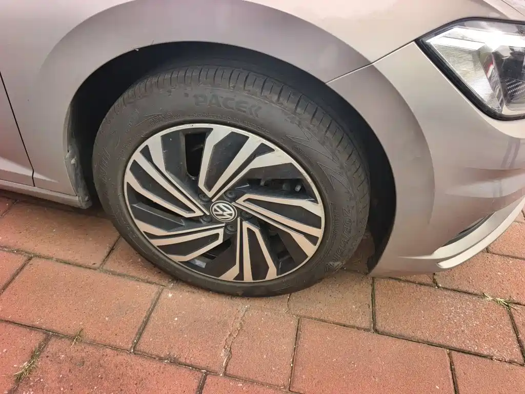 Volkswagen Sagitar — миниатюра 24