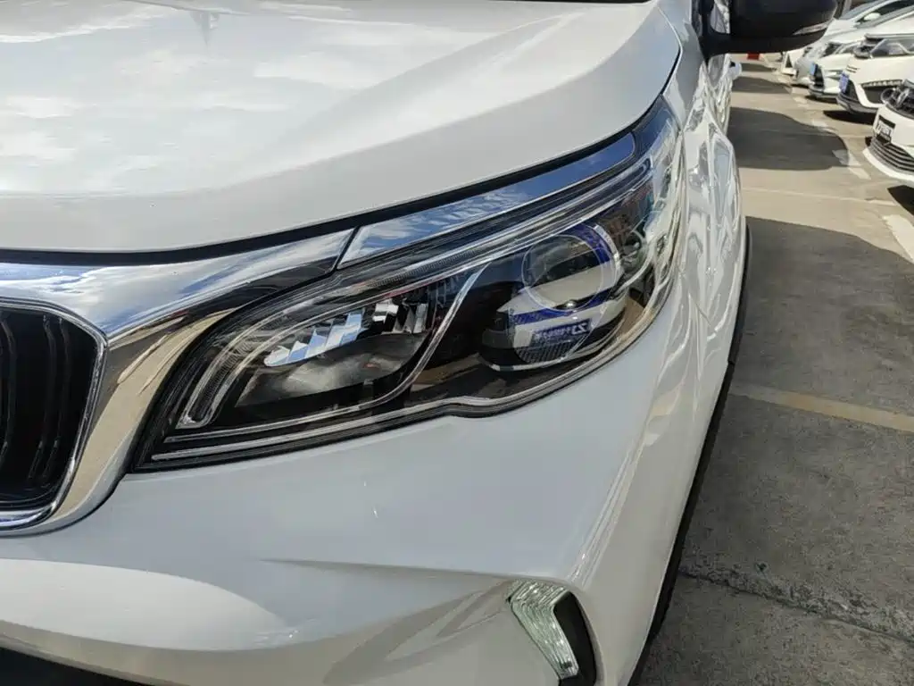 Geely Vision X3 — миниатюра 22