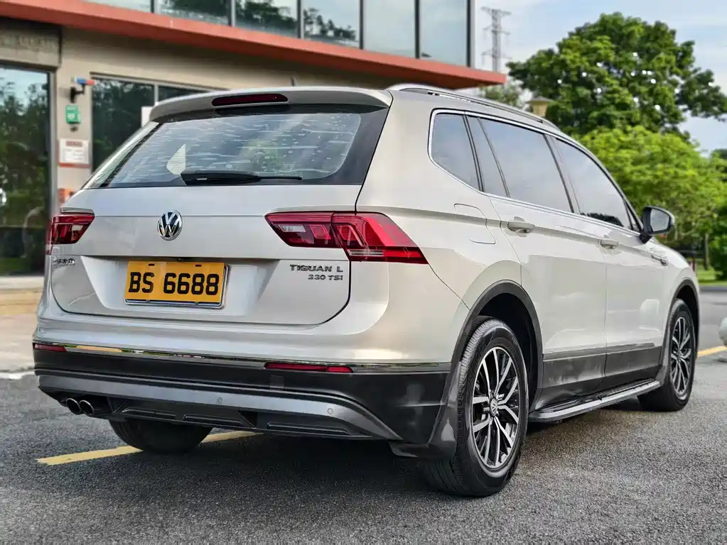 Volkswagen Tiguan L — миниатюра 7