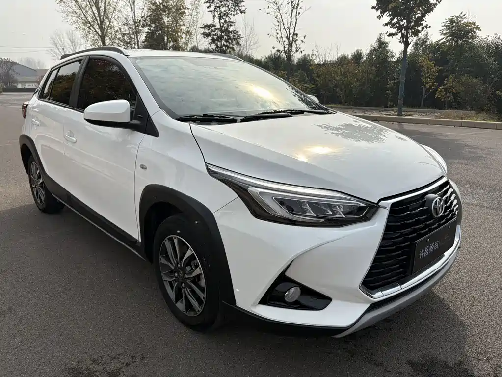TOYOTA YARIS L ZHIXUAN