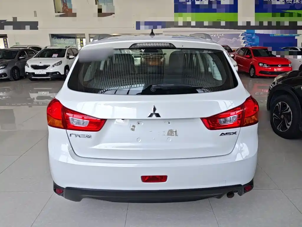 Mitsubishi ASX — миниатюра 6
