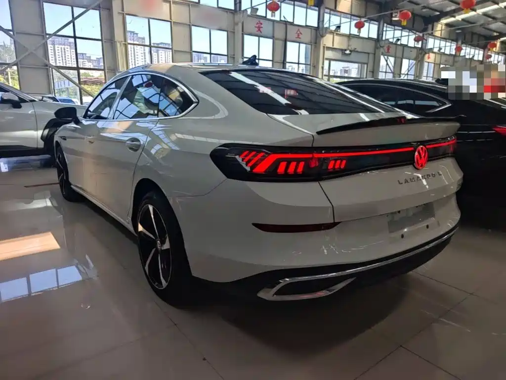 Volkswagen Lamando — миниатюра 5