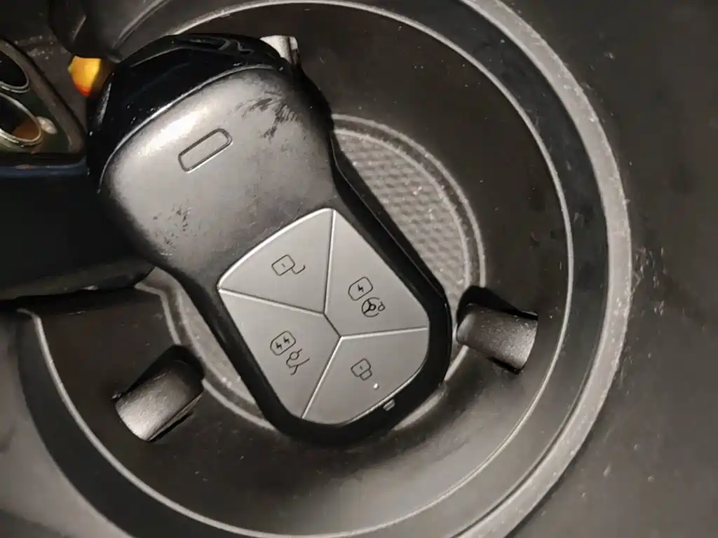 XPeng P7 — миниатюра 9