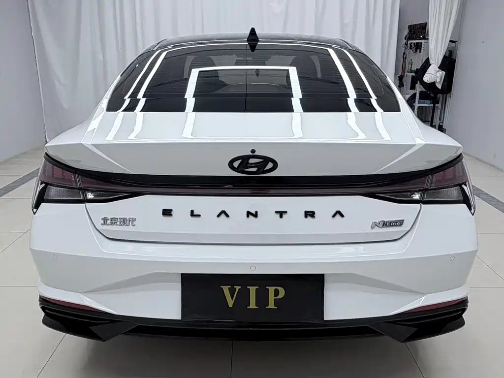 Hyundai Elantra — миниатюра 5