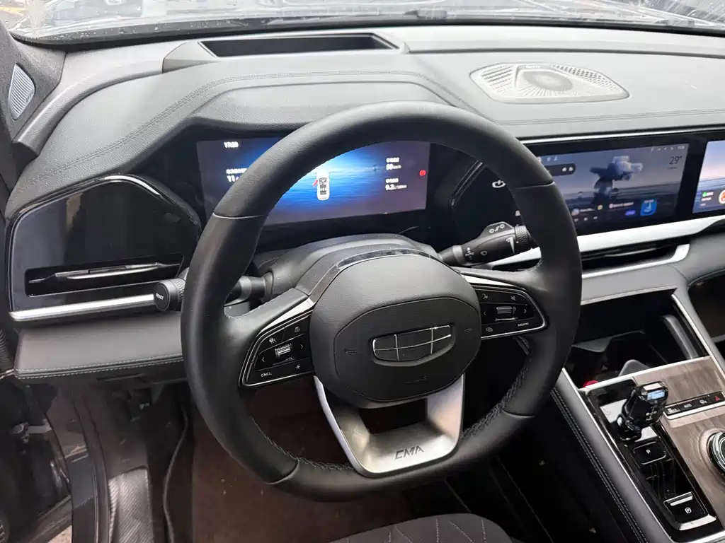 Geely Xingyue L — миниатюра 7