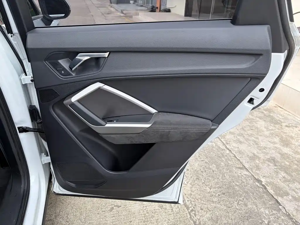 Audi Q3 — миниатюра 18